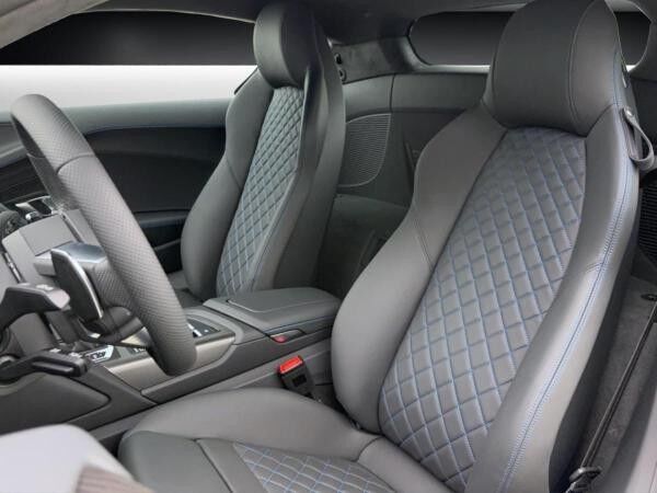 Audi R8 Coupé V10 performance RWD