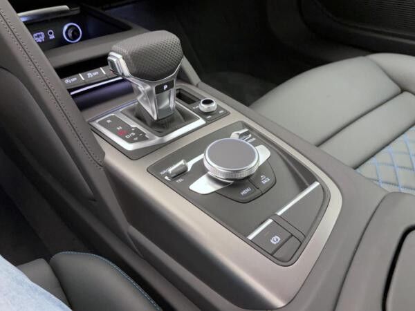 Audi R8 Coupé V10 performance RWD