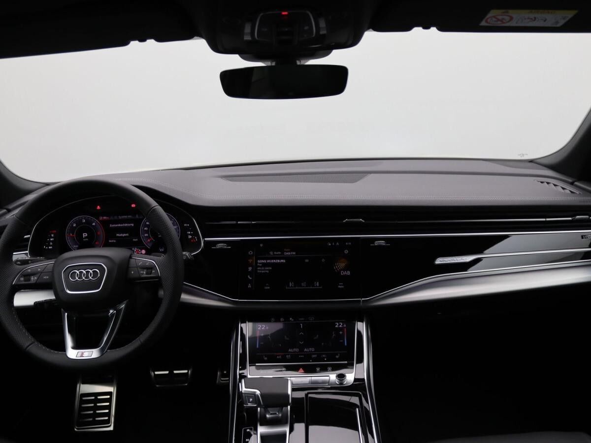 Audi Q8 S-Line 50TDI quattro / Pano, Matrix, AHK, B&O