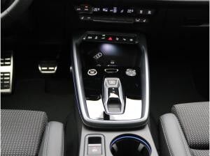 Audi A3 Sportback S-Line 40TFSIe S-tronic / Navi, LED