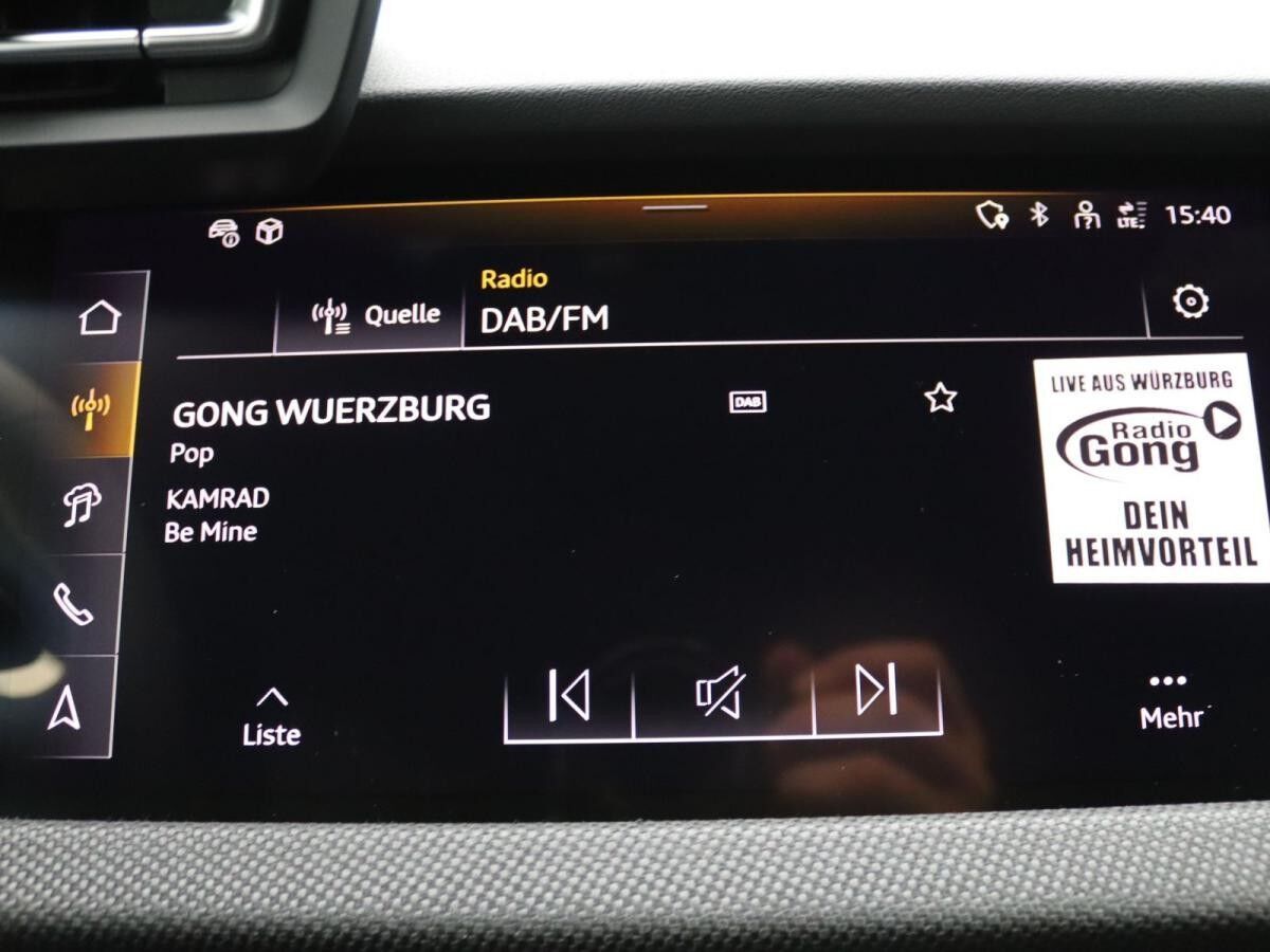 Audi A3 Sportback S-Line 40TFSIe S-tronic / Navi, LED