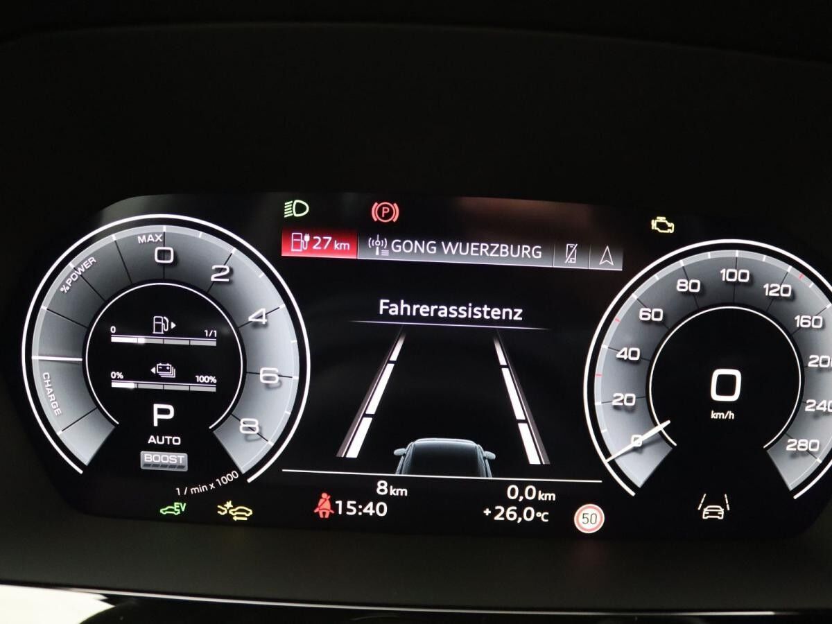 Audi A3 Sportback S-Line 40TFSIe S-tronic / Navi, LED