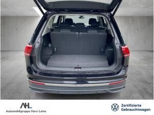Volkswagen Tiguan Allspace 2.0 TDI Life DSG 7 Sitzer AHK Navi LED ACC RFK