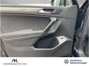 Volkswagen Tiguan Allspace 2.0 TDI Life DSG 7 Sitzer AHK Navi LED ACC RFK