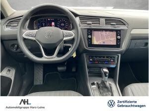 Volkswagen Tiguan Allspace 2.0 TDI Life DSG 7 Sitzer AHK Navi LED ACC RFK