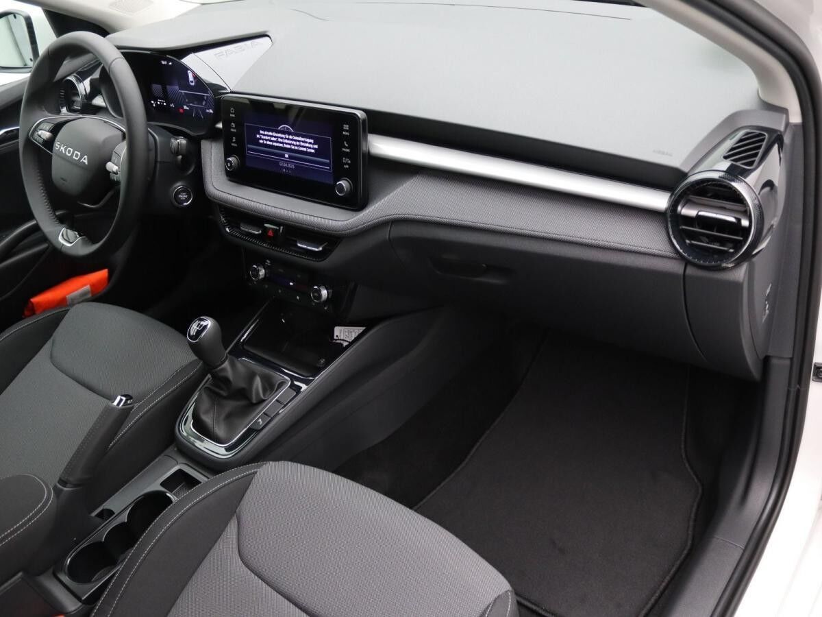 Skoda Fabia Selection 1.0 TSI /LED, Tempomat, RFK, PDC