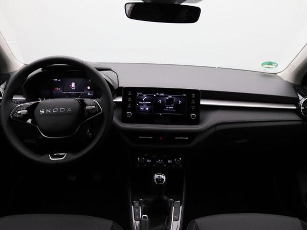 Skoda Fabia Selection 1.0 TSI /LED, Tempomat, RFK, SHZ