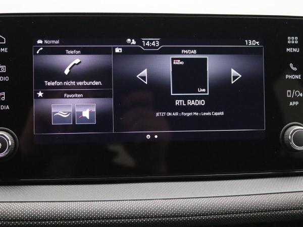 Skoda Fabia Selection 1.0 TSI /LED, Tempomat, RFK, SHZ