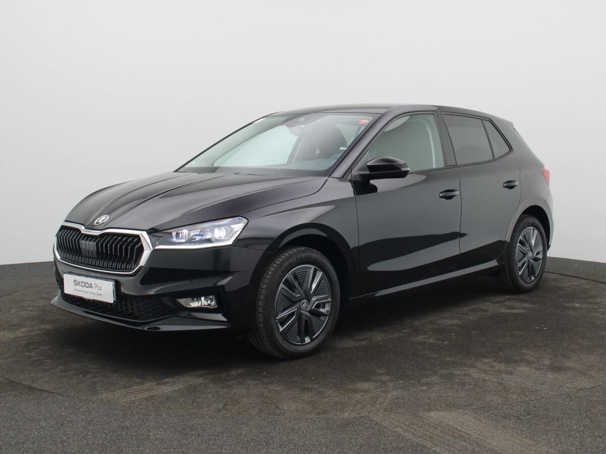 Skoda Fabia Selection 1.0 TSI DSG / LED, ACC, RFK, SHZ