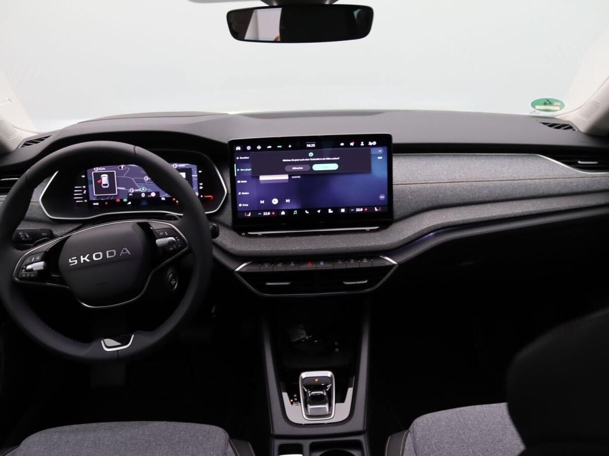 Skoda Octavia Combi Tour 2.0 TDI DSG/ Matrix, ACC, AHK