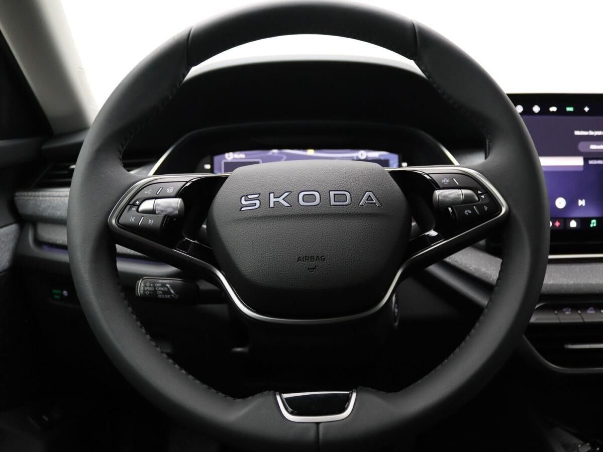 Skoda Octavia Combi Tour 2.0 TDI DSG/ Matrix, ACC, AHK