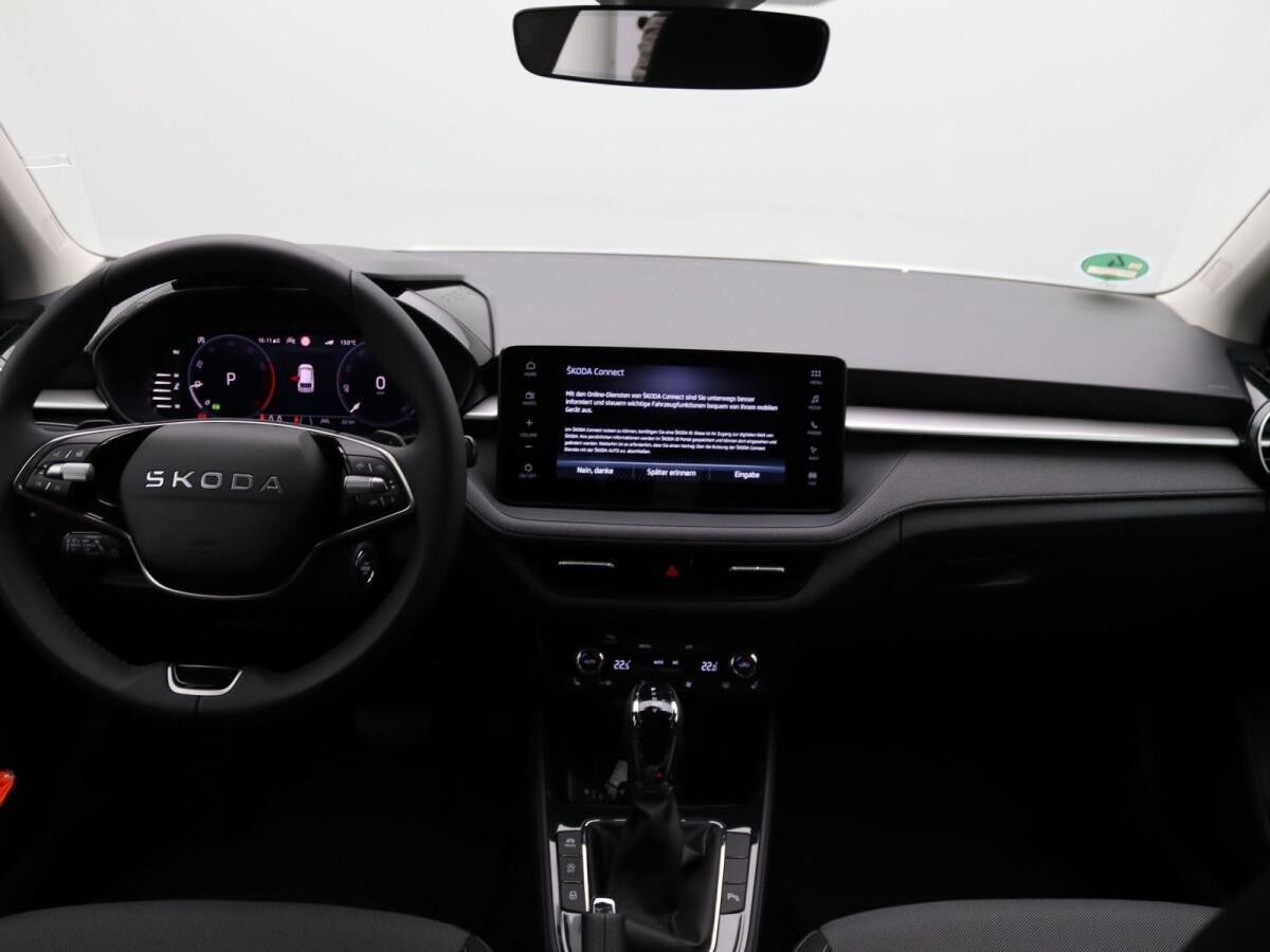 Skoda Fabia Selection 1.0 TSI DSG / LED, ACC, RFK, SHZ