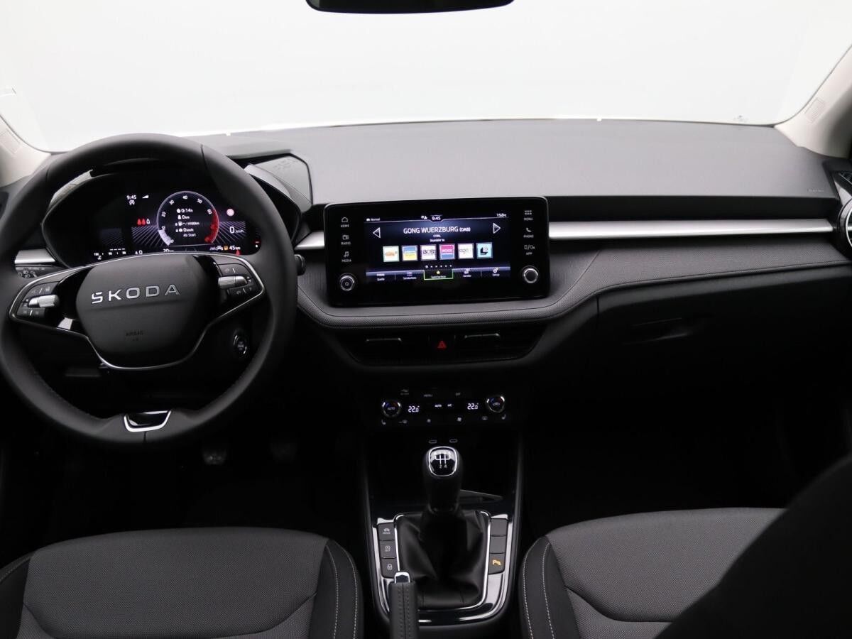 Skoda Fabia Selection 1.0 TSI/ LED, Tempomat, RFK, SHZ