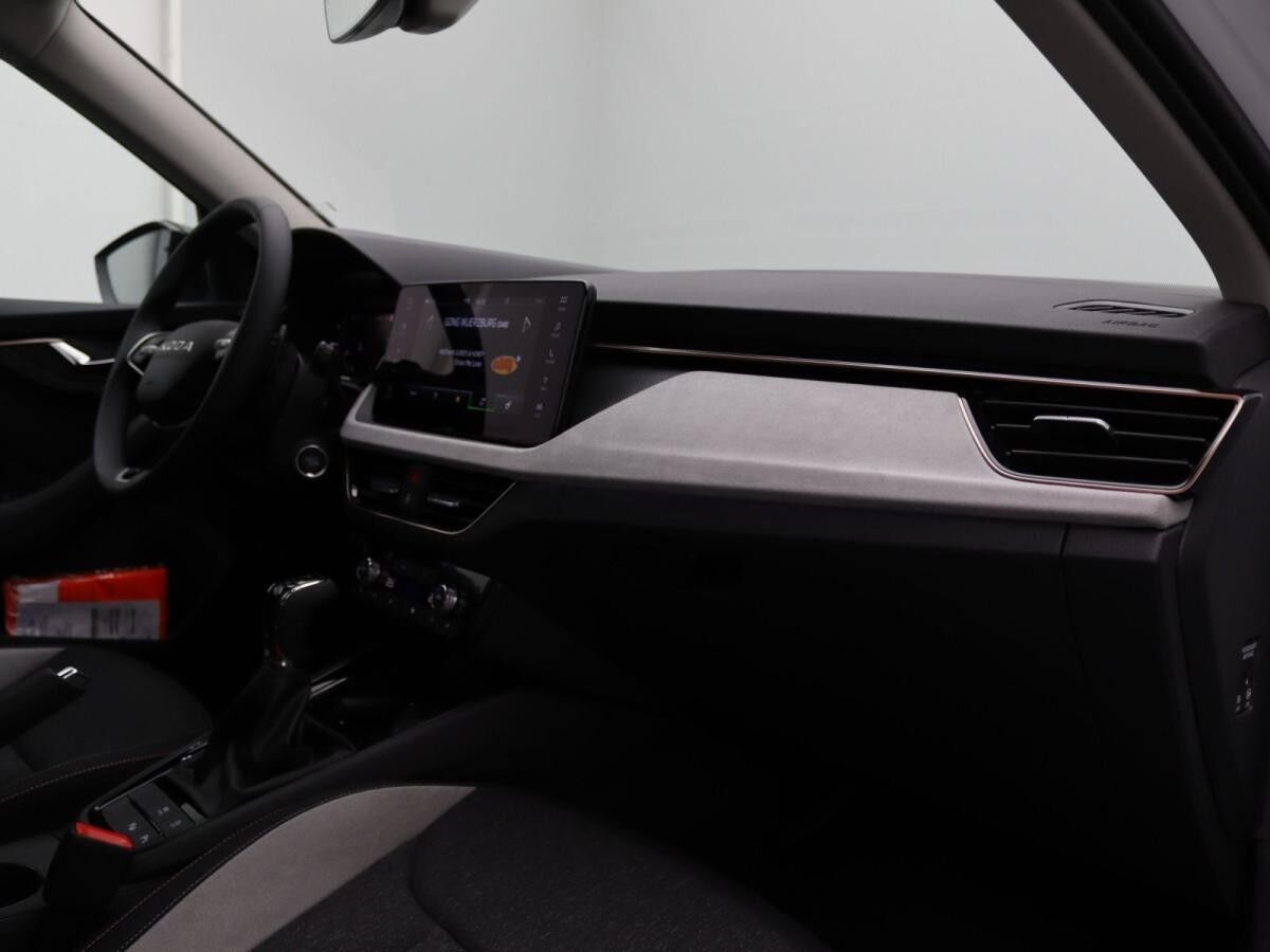 Skoda Kamiq Selection 1.0 TSI DSG / Matrix, ACC, AHK