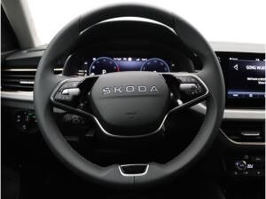Skoda Kamiq Selection 1.0 TSI DSG / Matrix, ACC, AHK