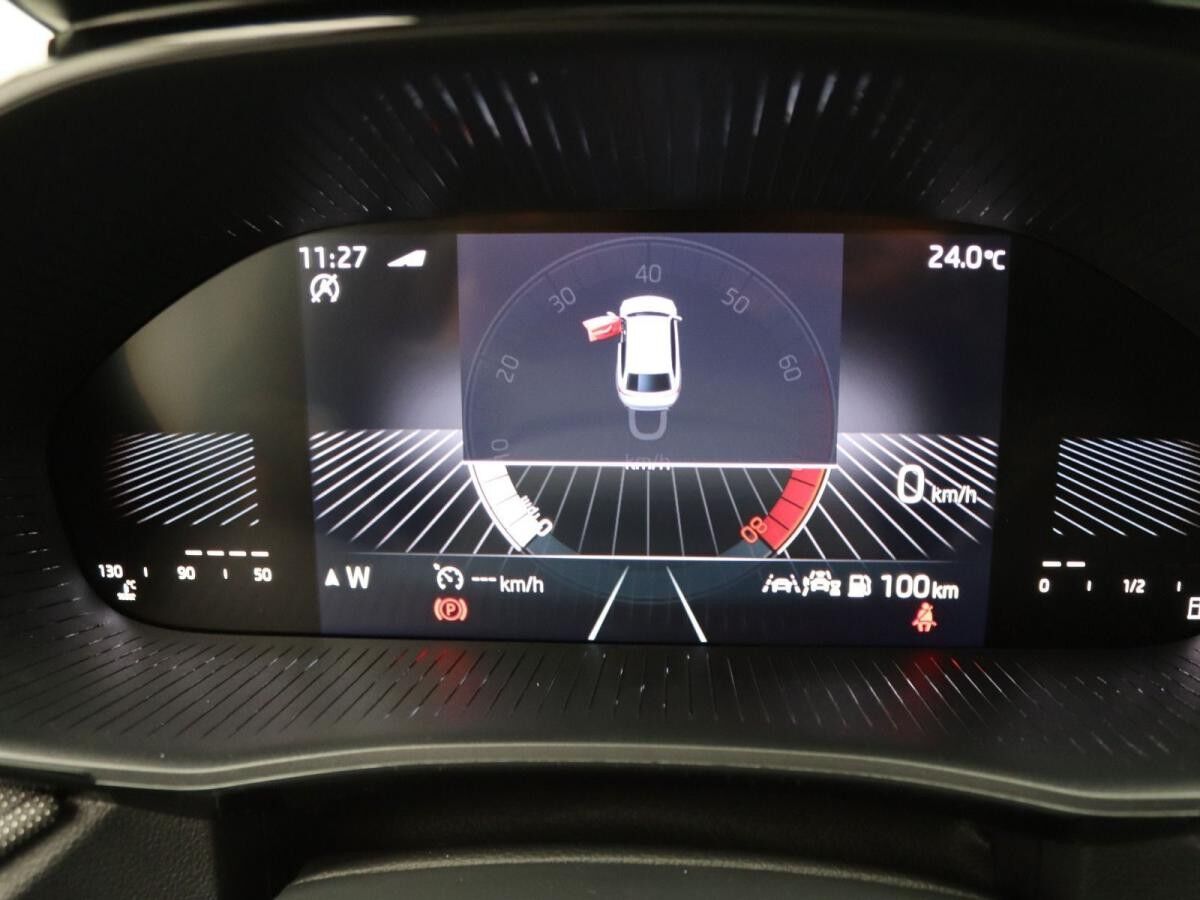 Skoda Fabia Selection 1.0 TSI / LED, RFK, SHZ, DAB+