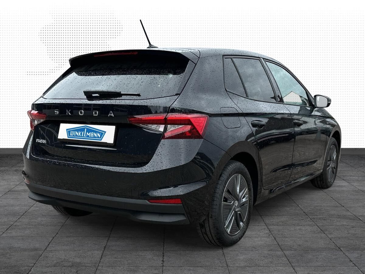 Skoda Fabia Tour Selection KAMERA SUN SET SMARTLINK