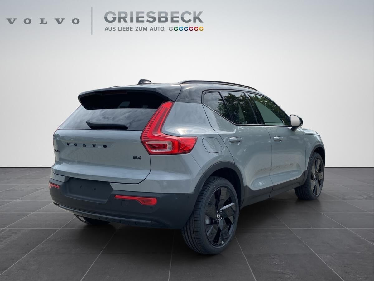 Volvo XC40 Ultra Black Edition ACC+LED+Navi+SD+SHZ