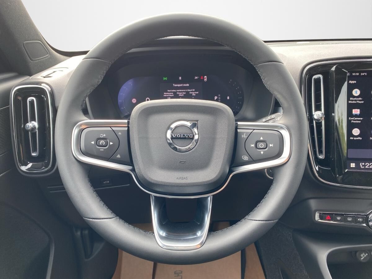 Volvo XC40 Ultra Black Edition ACC+LED+Navi+SD+SHZ