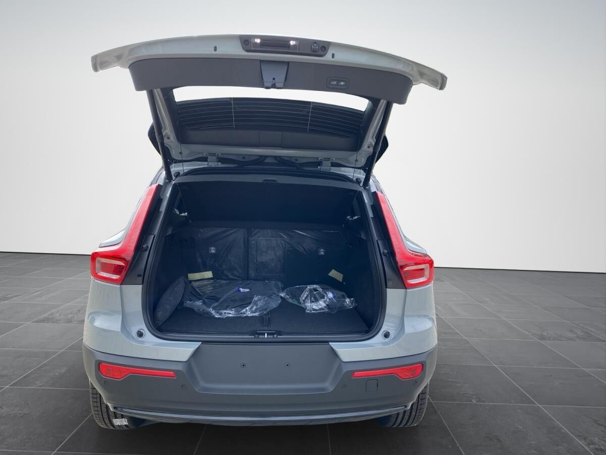 Volvo XC40 Ultra Black Edition ACC+LED+Navi+SD+SHZ