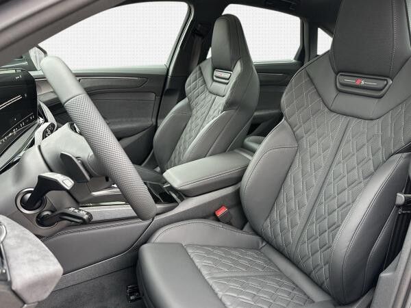 Audi A6 Limousine quattro S tronic 360* KAMERA MASSAGE LED PANO *SOFORT VERFÜGBAR*