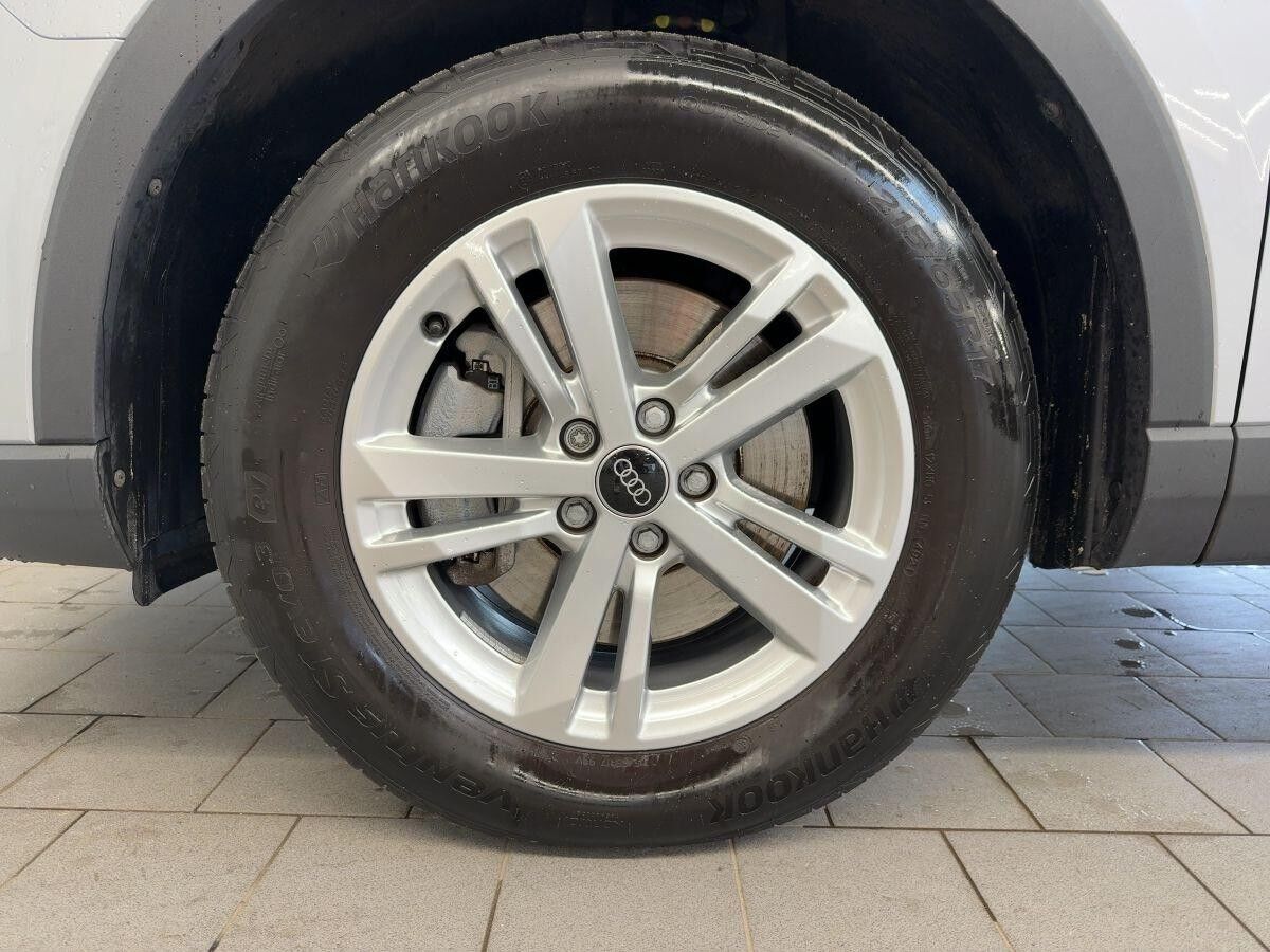 Audi Q3 45 TFSIe Kamera LED Navi virtual