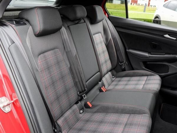 Volkswagen Golf GTI 2.0 TSI DSG Pano HarmanK. DCC Matrix Kamera