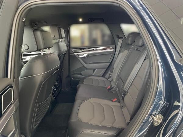 Volkswagen Touareg R-Line 3,0 TDI*DSG*Nav*StHz*360° Kam*Sound*
