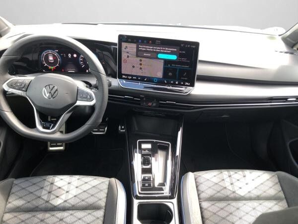 Volkswagen Golf VIII R-Line 2.0 TDI DSG