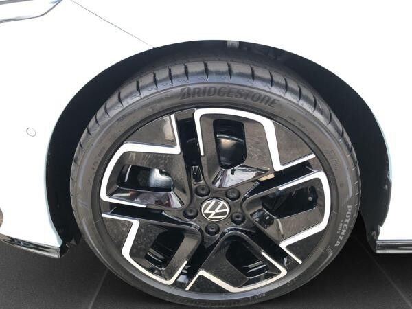 Volkswagen Golf VIII R-Line 2.0 TDI DSG