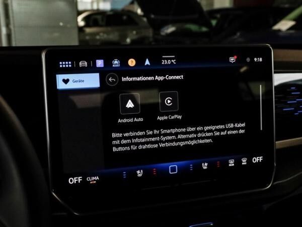 Volkswagen Passat Variant 2,0 TDI DSG Business ACC AHK Navi R-Kamera LED 17"