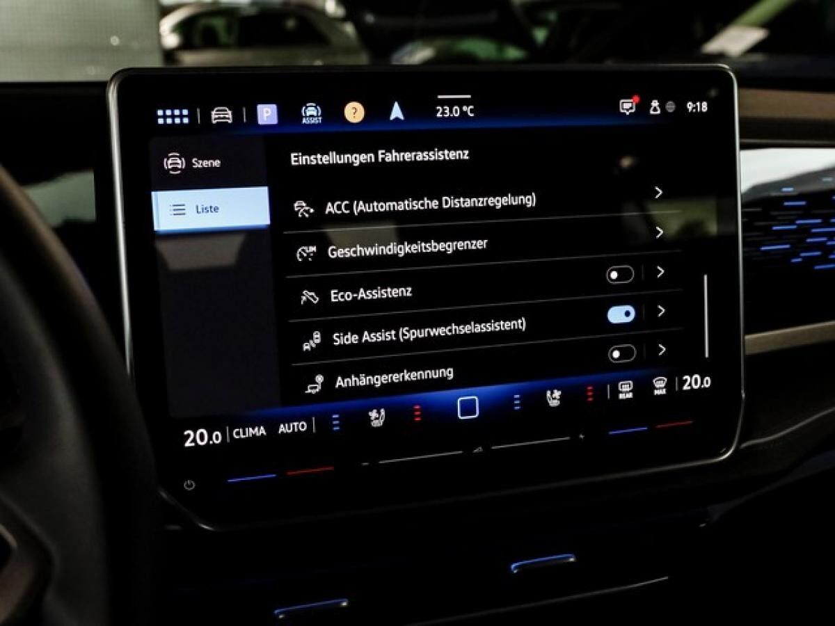 Volkswagen Passat Variant 2,0 TDI DSG Business ACC AHK Navi R-Kamera LED 17"