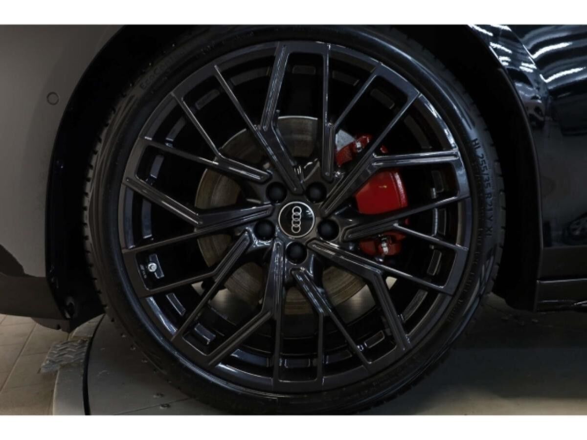 Audi A6 Avant e-hybrid quattro S line edition one