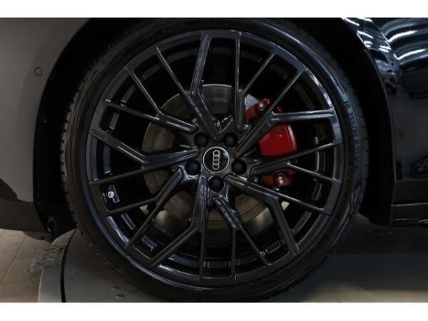 Audi A6 Avant e-hybrid quattro S line edition one