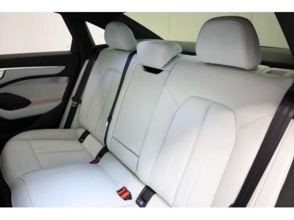 Audi A6 Limousine e-hybrid quattro S line edition one