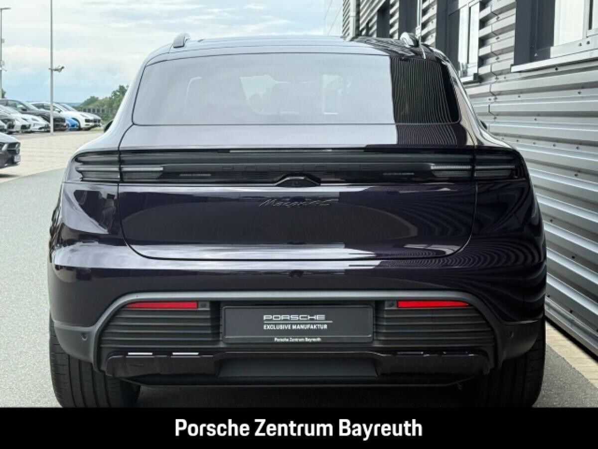 Porsche Macan 4S *PTS VIOLAMETALLIC*MANUFAKTUR*