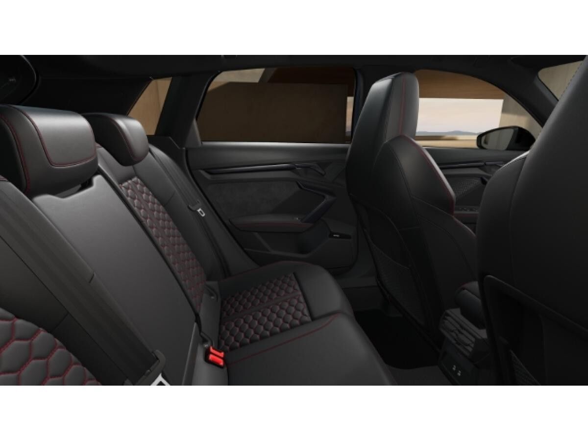 Audi RS3 Sportback 2.5 TFSI quattro Matrix Pano Sonos