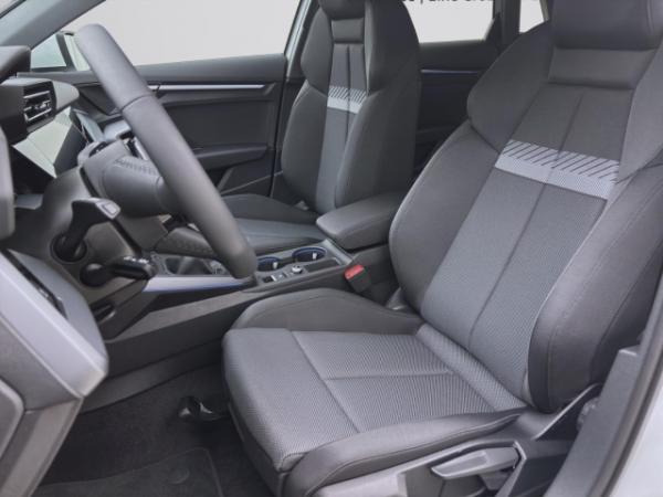 Audi A3 Sportback 30 TDI NAVI KAMERA LED SITZHZG