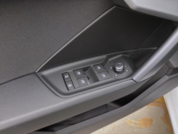 Audi A3 Sportback 30 TDI NAVI KAMERA LED SITZHZG