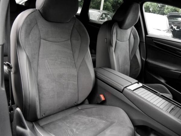 Volkswagen ID.7 Tourer PRO WÄRMEPUMPE AHK 360°CAM ACC LM20