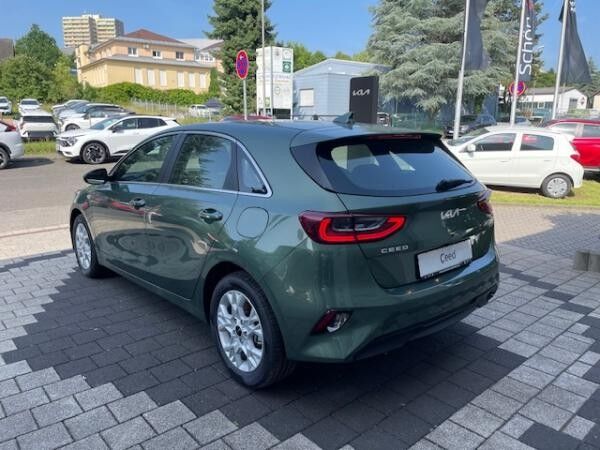 Kia Ceed 1.5T DCT7 VIS KOMF+