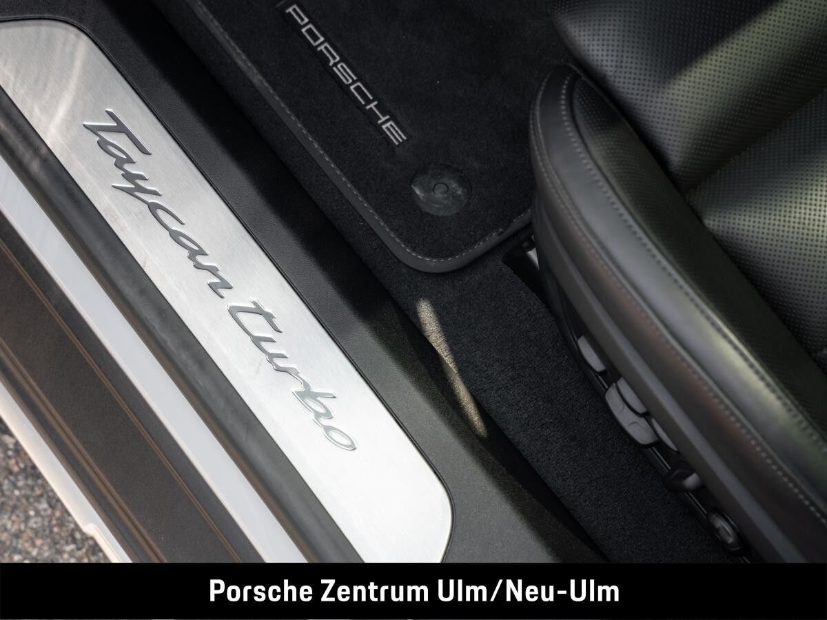 Porsche Taycan Turbo Cross Turismo inkl. Winterräder*Sport Chrono*Sitzbelüftung*InnoDrive