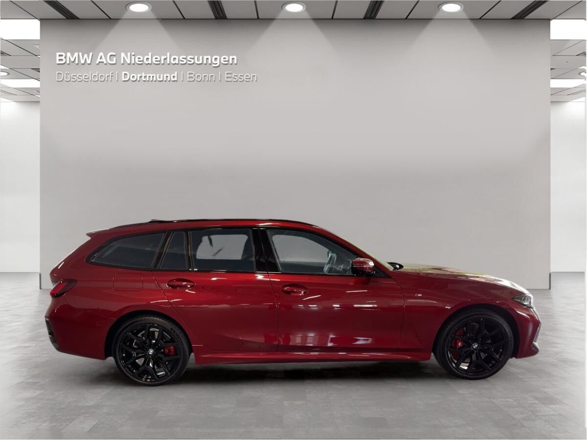BMW 330 e xDrive Touring M Sport AHK Harman/K Kamera **inkl. Winterräder**