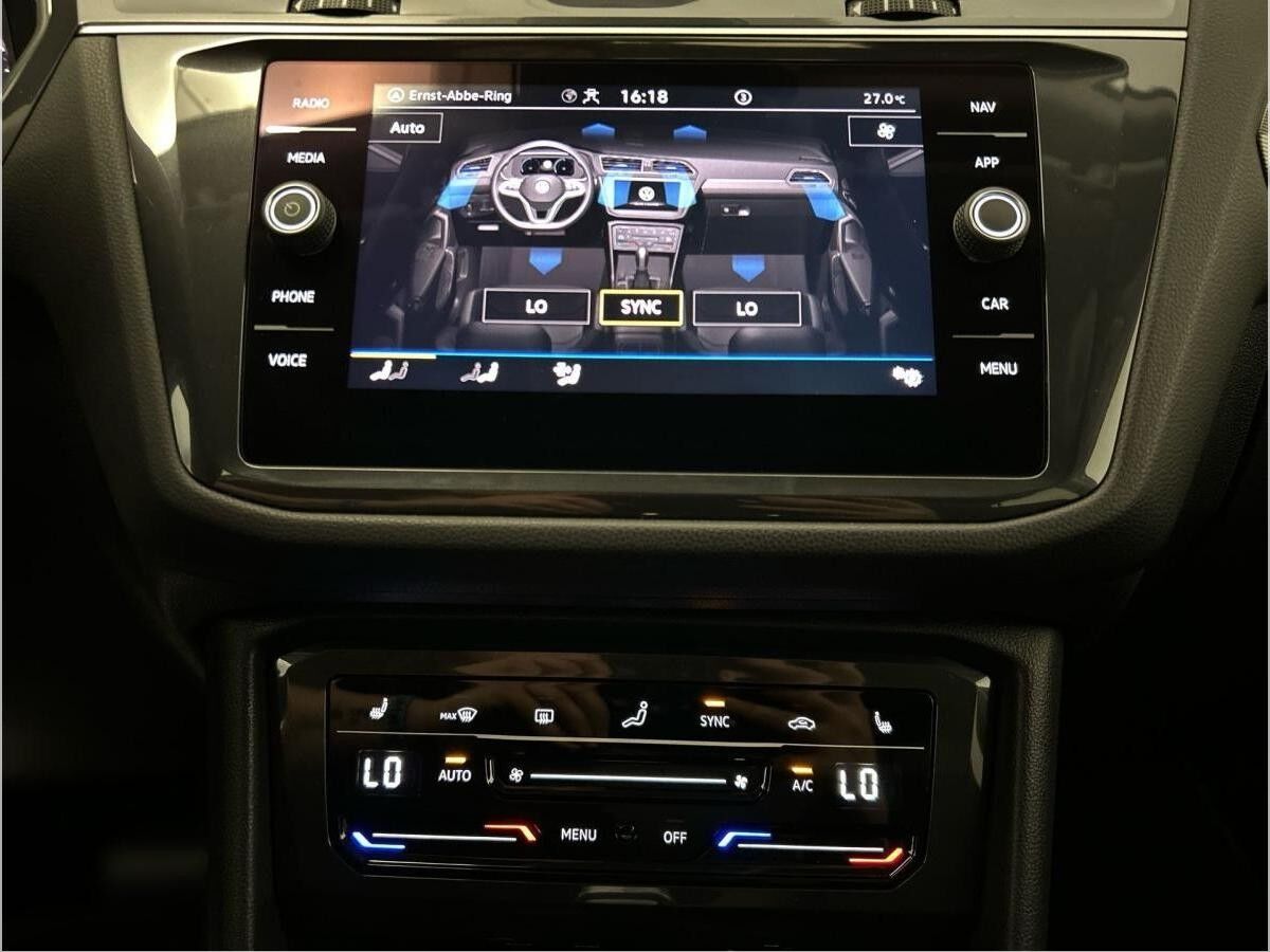 Volkswagen Tiguan Allspace 1.5 TSI DSG Life ACC AHK 4Season Reifen Volkswagen Tiguan Allspace 1.5 TSI DSG Life ACC AHK 4Season Reifen