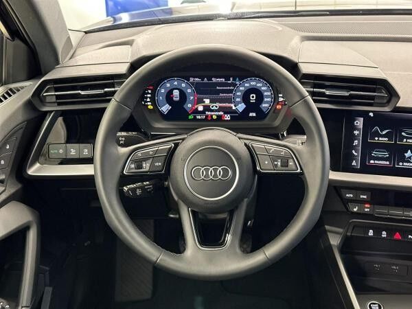 Audi A3 Limousine 35 TFSI advanced *Matrix*Navi*