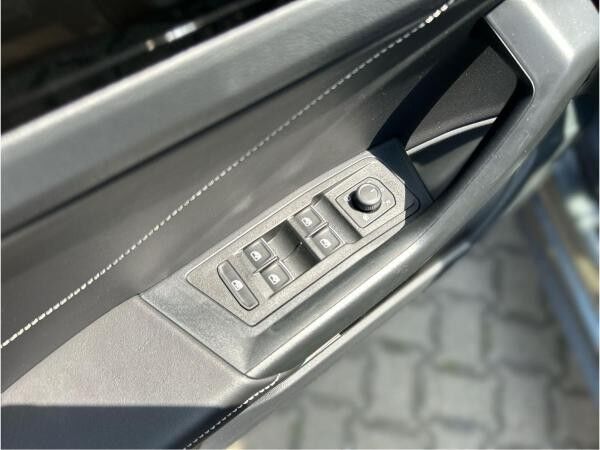 Volkswagen T-Roc 2.0 TSI 4Motion DSG R-Line Navi AHK ACC