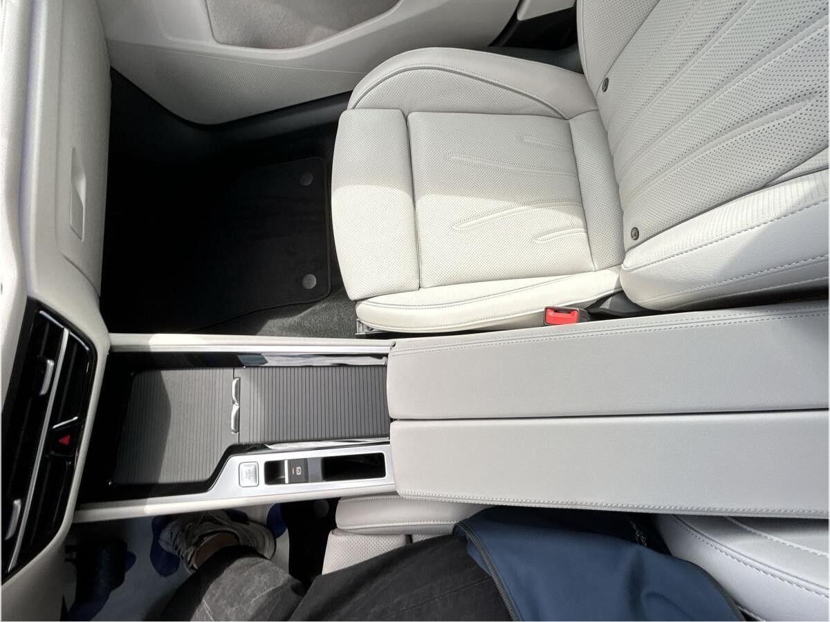 Volkswagen Passat Elegance 1,5 l eHybrid SOFORT VERFÜGBAR OPF Klima Navi