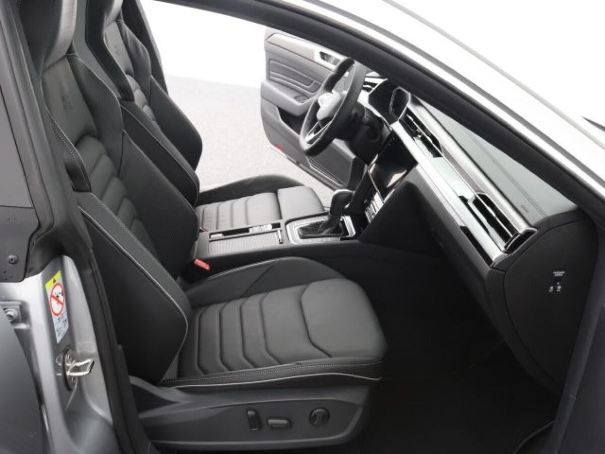 Volkswagen Arteon Shooting 2.0 TDI DSG R-Line Pano AHK Standhzg. DCC HUD