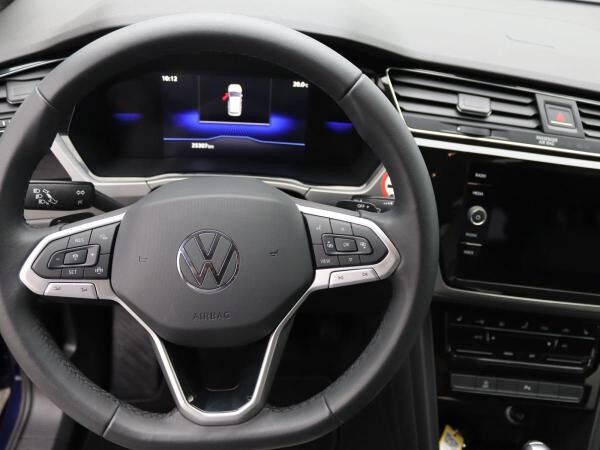 Volkswagen Touran Comfortline 1.5TSI DSG/ 7-Sitze, AHK, RFK
