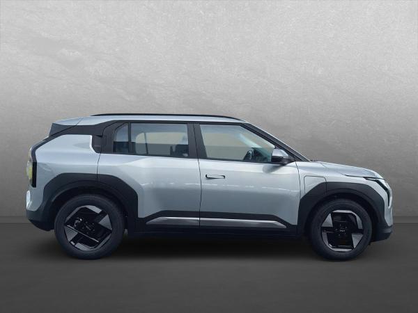 Kia EV3 inkl. Allwetterreifen|P3|P4|P5 verschiedene Farben sofort verfügbar